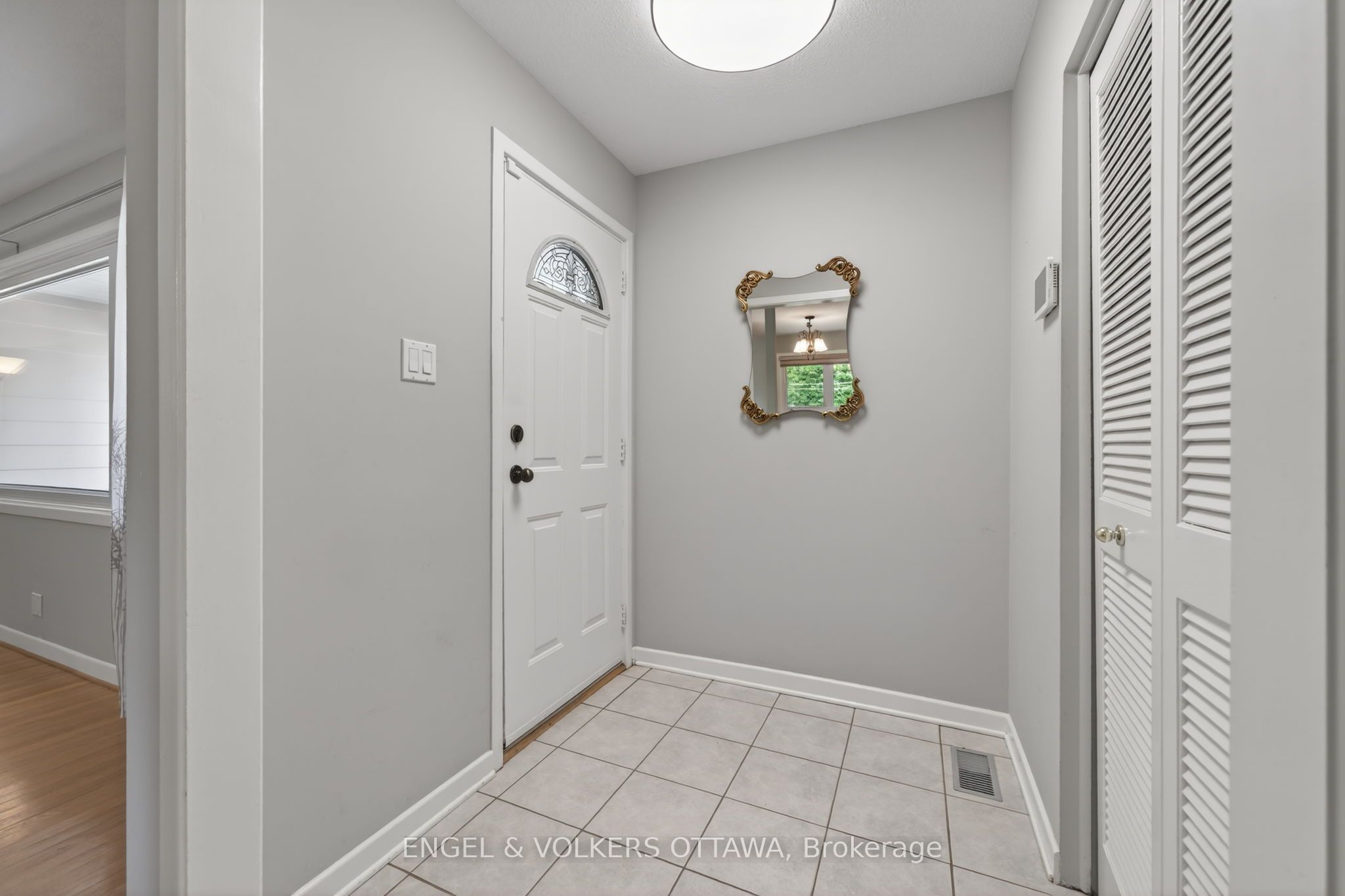 Additional image 3 of 62 Wigan Drive, Ottawa, ON, K2E 6L1