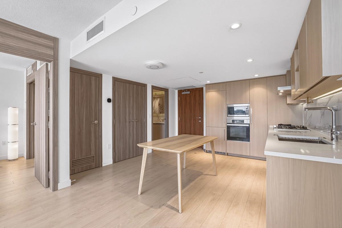 906-8555 Capstan Way, Richmond, BC, V6X 0W1 photo 3