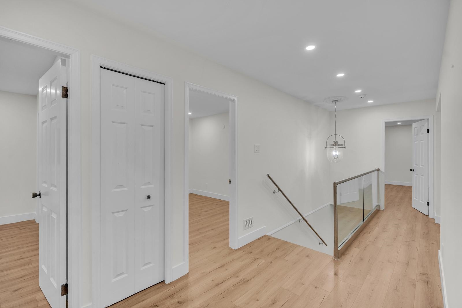 Additional image 5 of 35070 Marshall Road, Abbotsford, BC, V3G 2B8