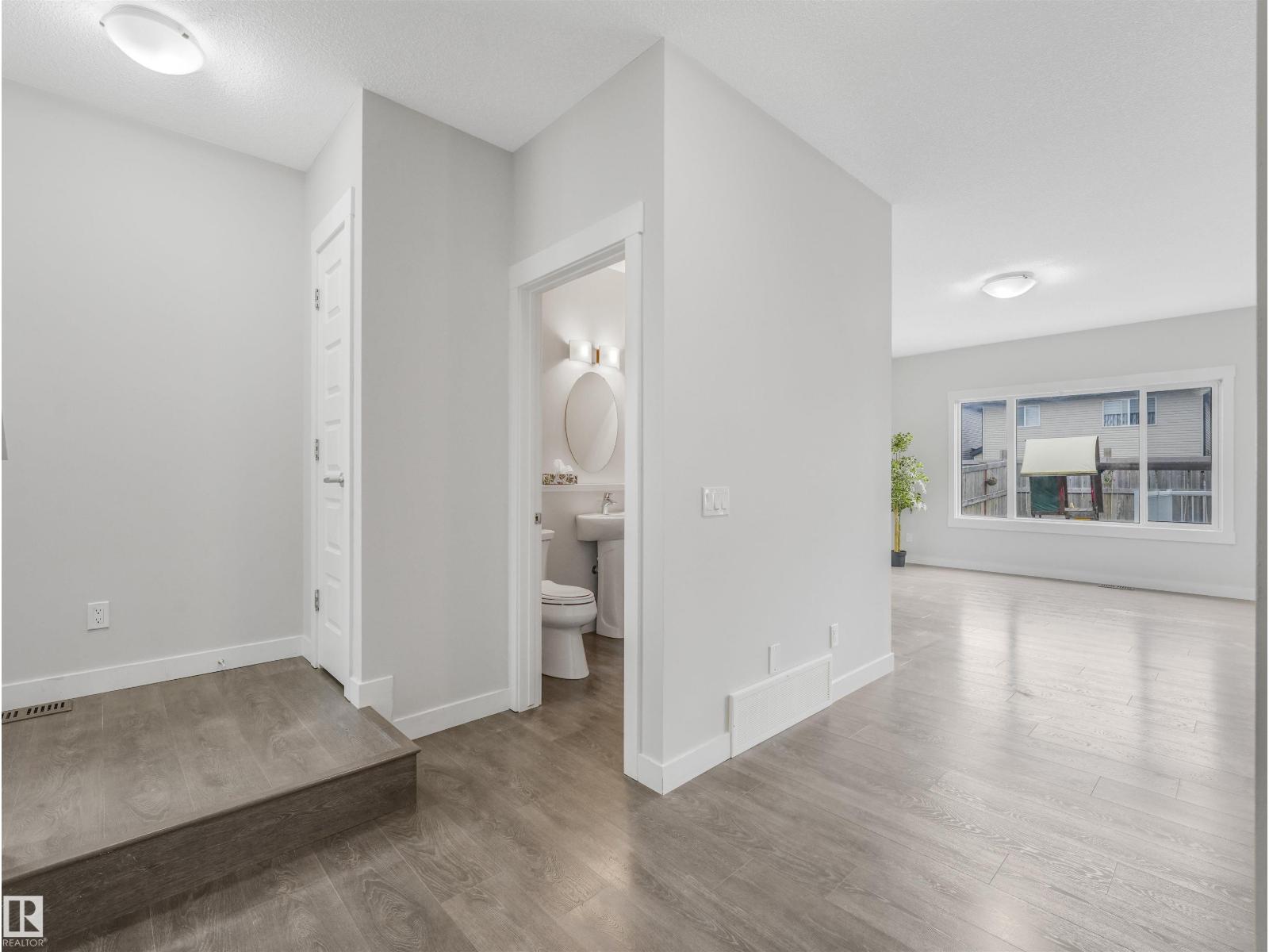 20507 99 Avenue NW, Edmonton, AB, T5T7L5 photo 5