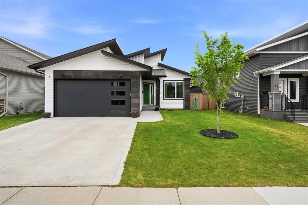 77 Murphy Close, Blackfalds, AB, T4M 0H5 photo 2