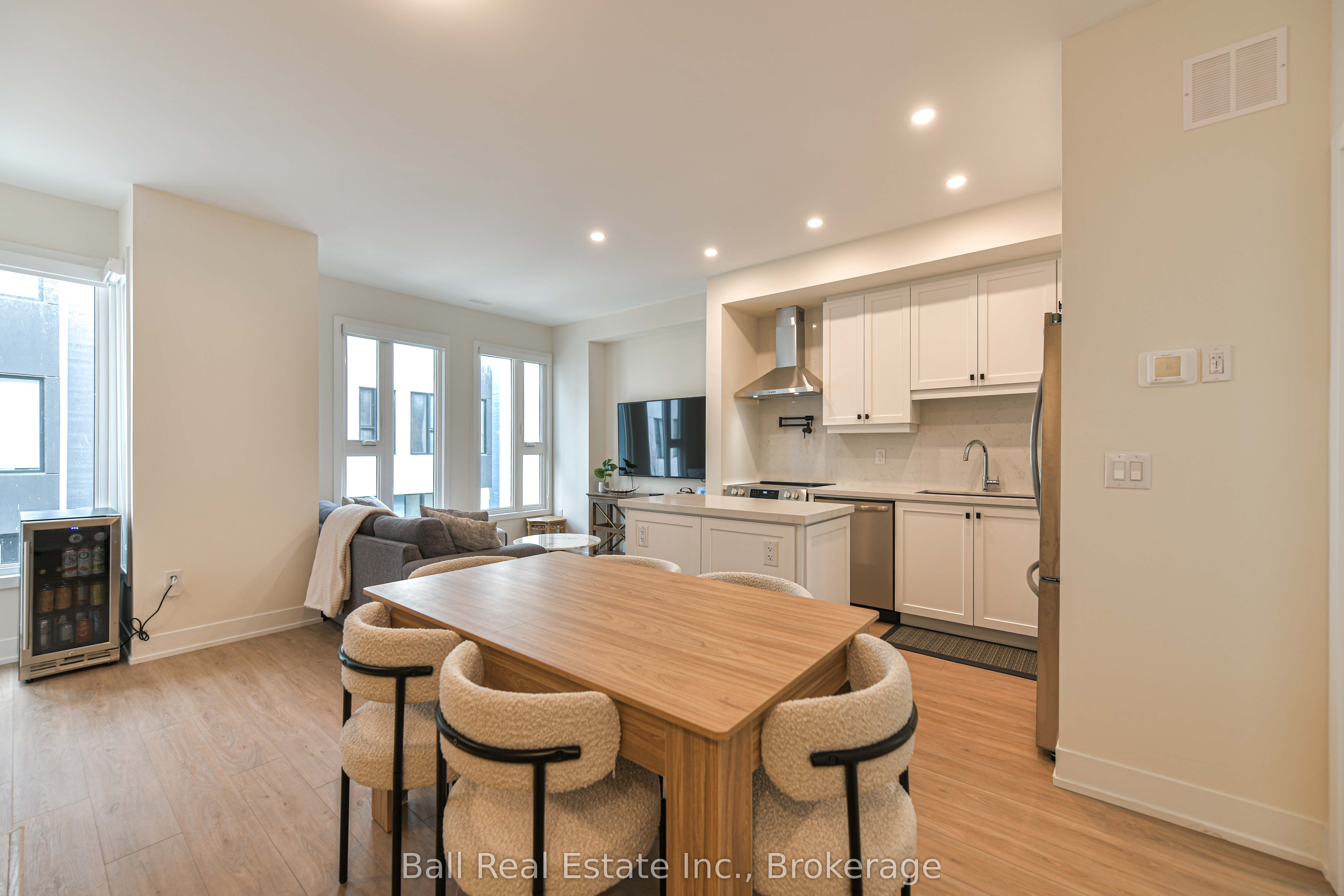 16 Mariners Pier Way, Orillia, ON, L3V 8P4 photo 5