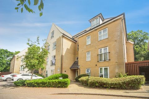 Lindoe Close, Southampton SO15