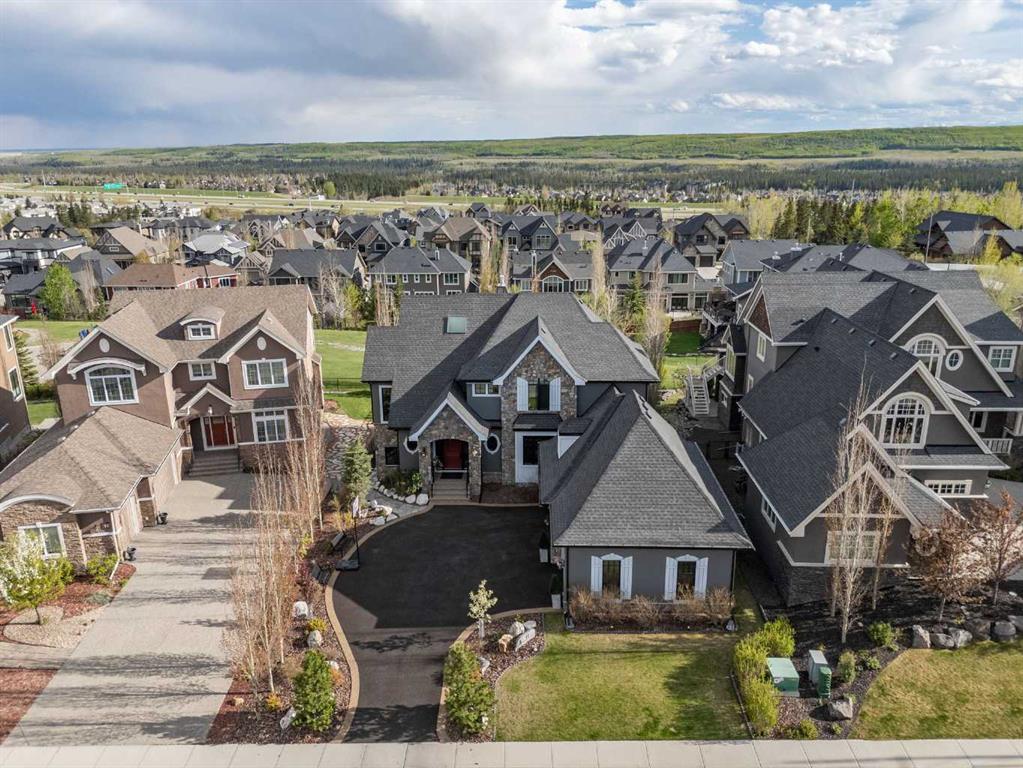11 Timberline Gate SW, Calgary, AB, T3H 0W3 photo 2