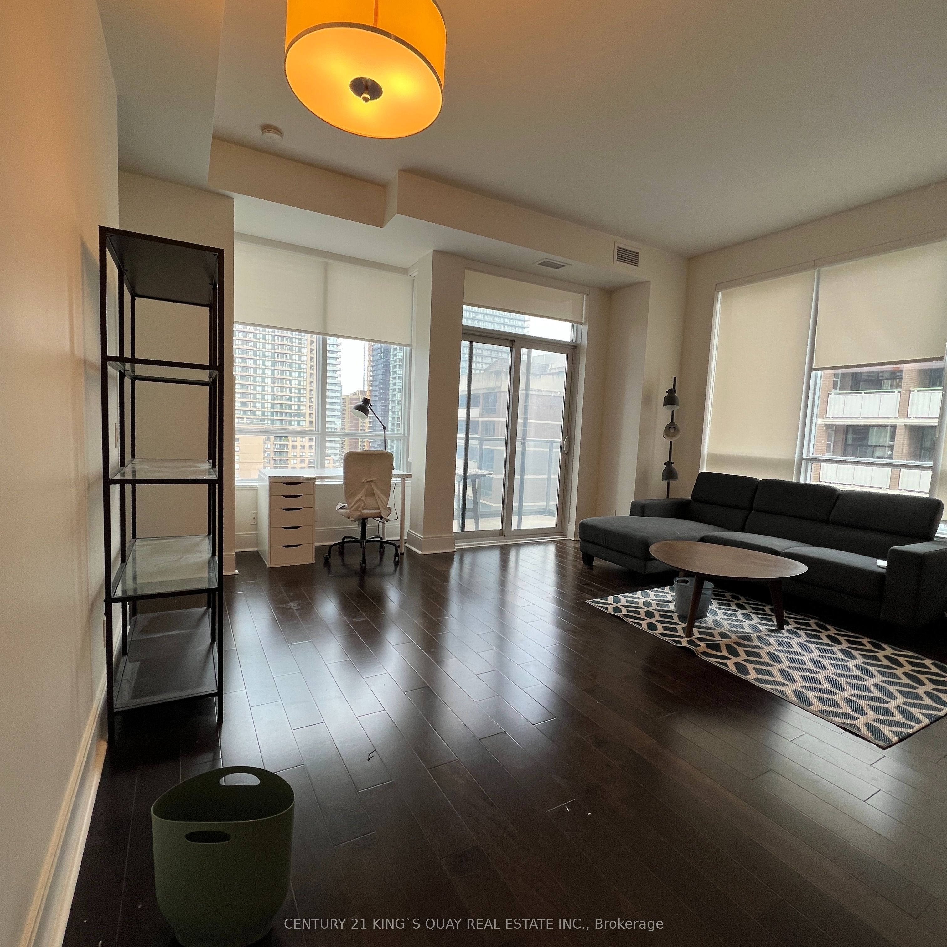 1602-21 Balmuto Street, Toronto, ON, M4Y 1W4 photo 4