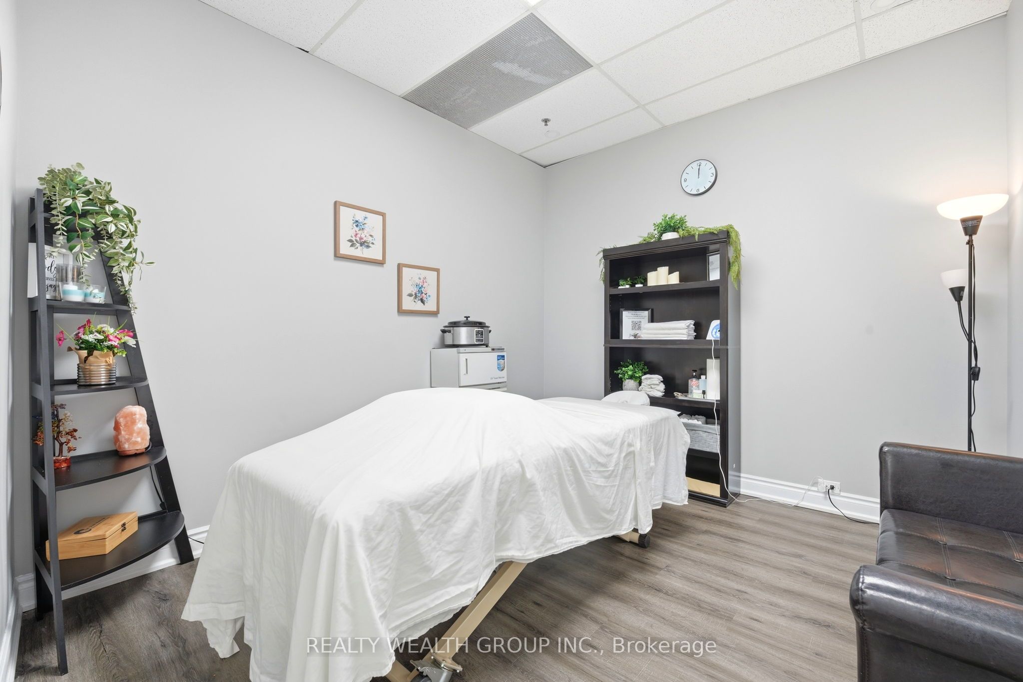 5731 Highway 7 N/a, Vaughan, ON, L4L 4Y9 photo 5