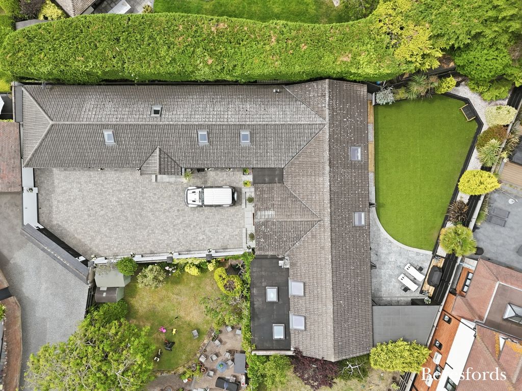 5 bed detached house for saleHigh Road, Rayleigh SS6