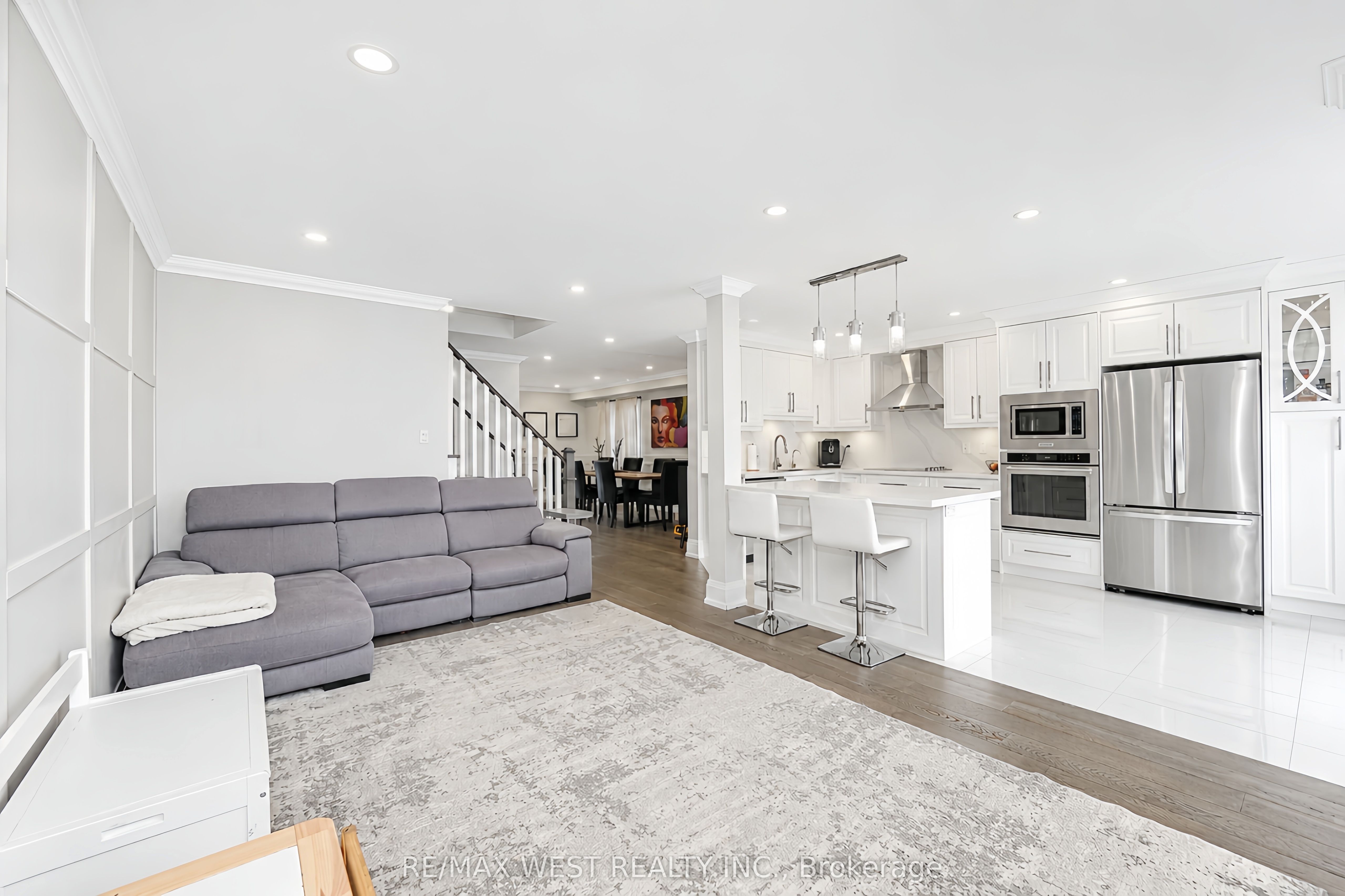 Additional image 3 of 166 Richardson Crescent, Bradford West Gwillimbury, ON, L3Z 0N5