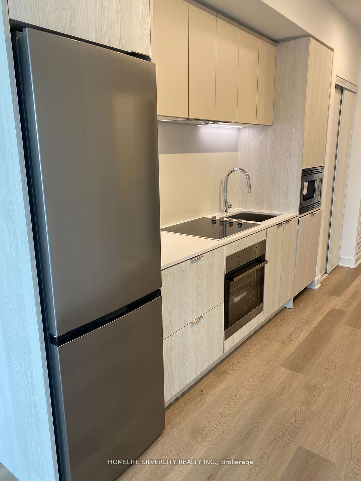 406-86 Dundas Street, Mississauga, ON, L5A 0B1 photo 4