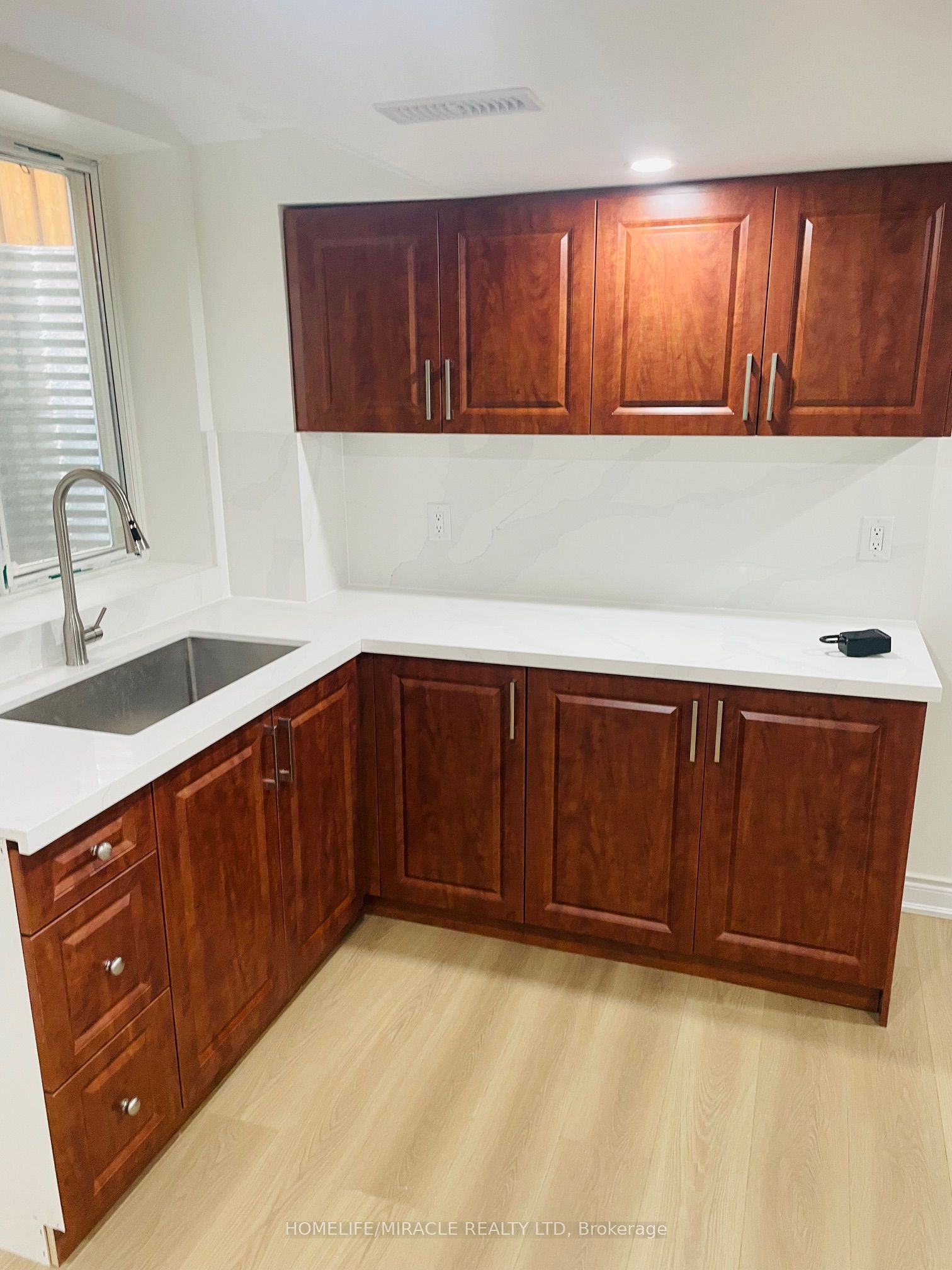 Additional image 3 of Bsmt-1-2341 Canonridge Circle, Oakville, ON, L6M 4T9