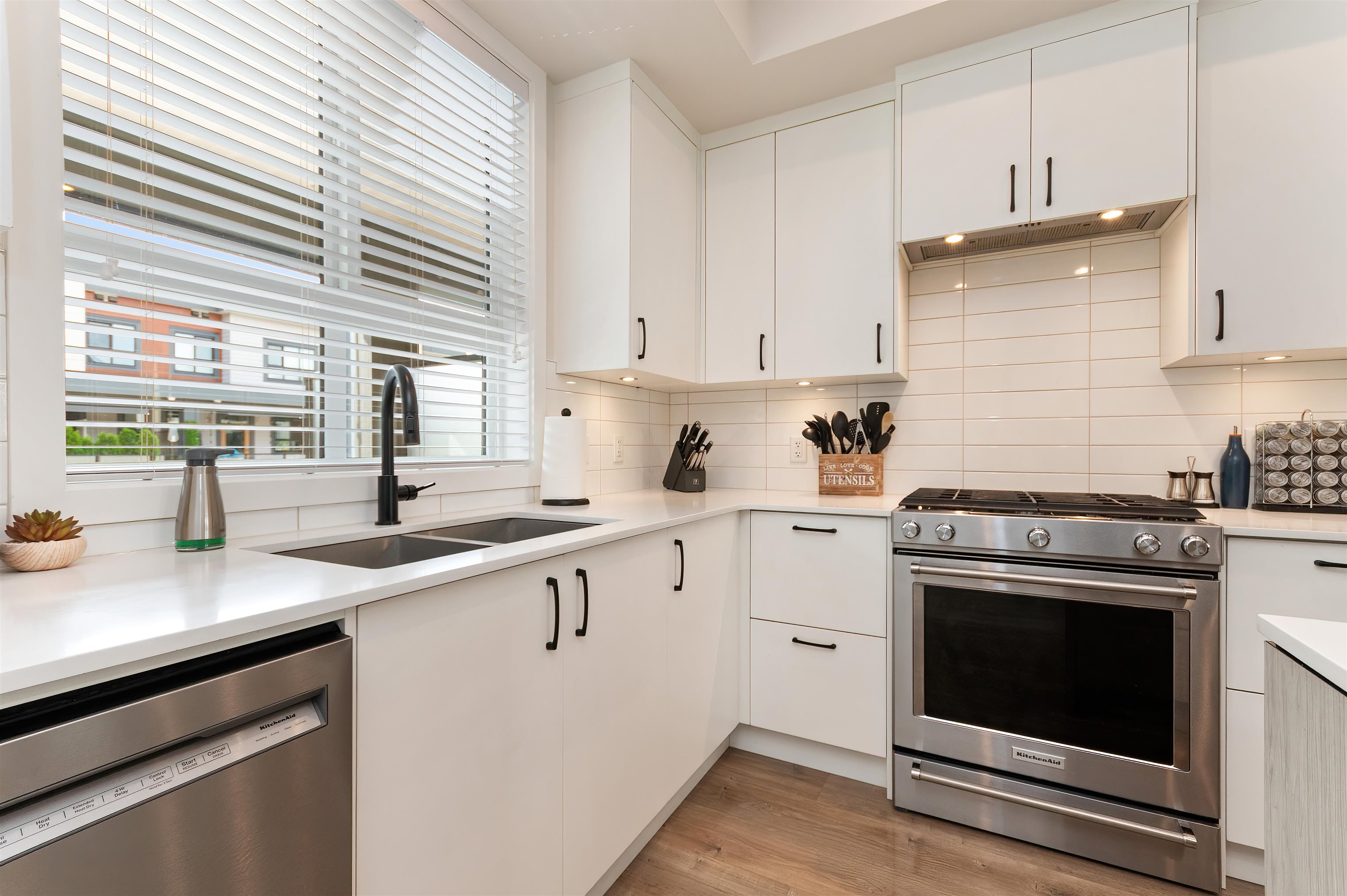 30-45500 Campus Drive, Chilliwack, BC, V2R 6E9 photo 3