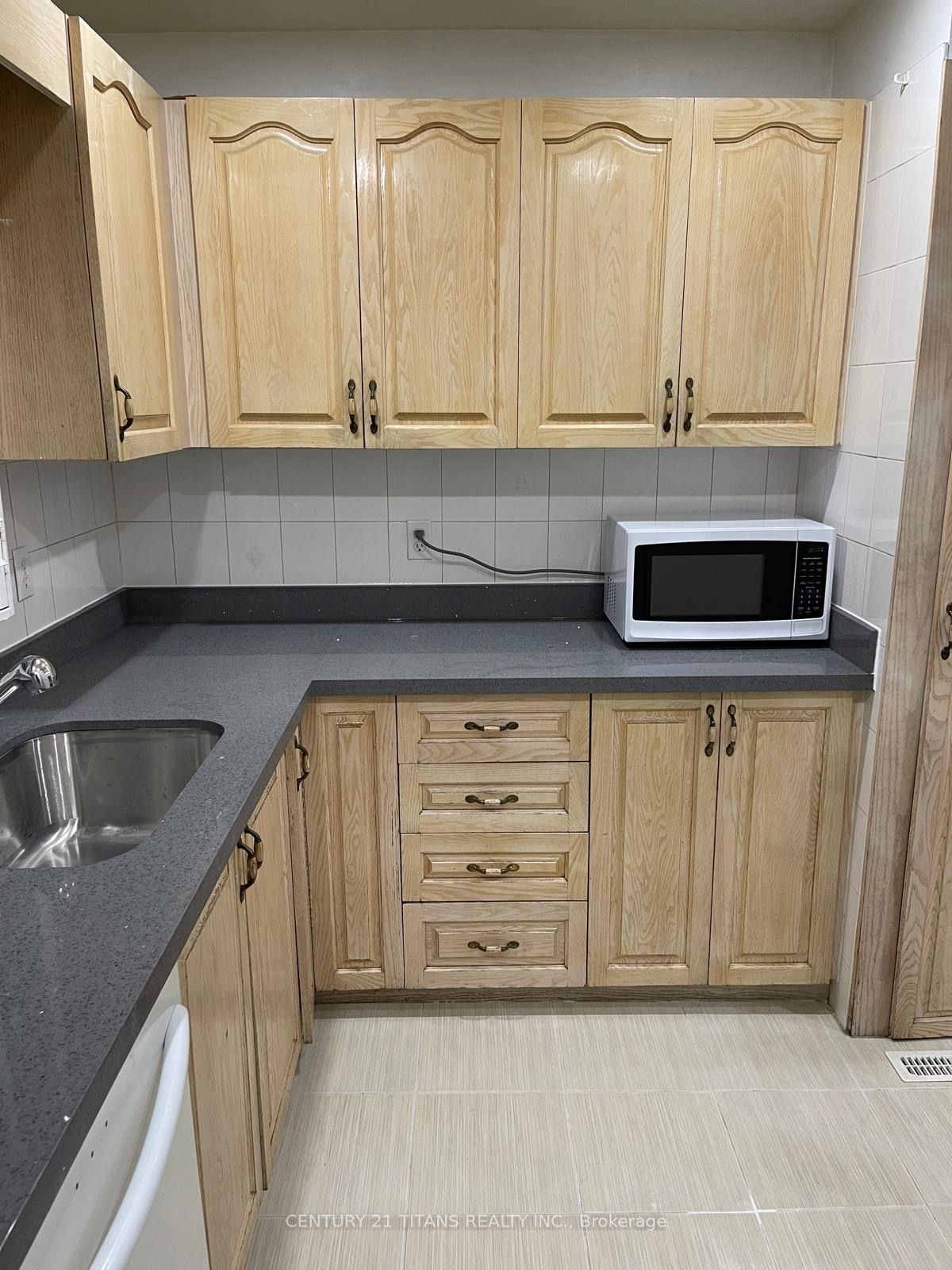 97-371 Orton Park Road, Toronto, ON, M1G 3V1
