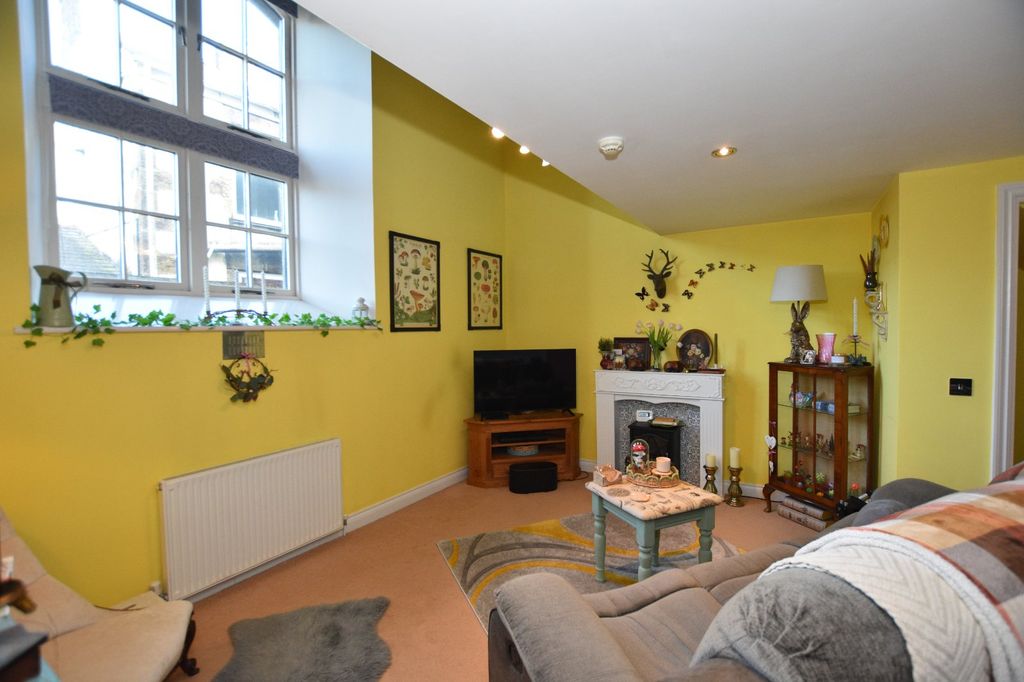 2 bed maisonette for salePlain-An-Gwarry, Redruth, Cornwall TR15 photo 4