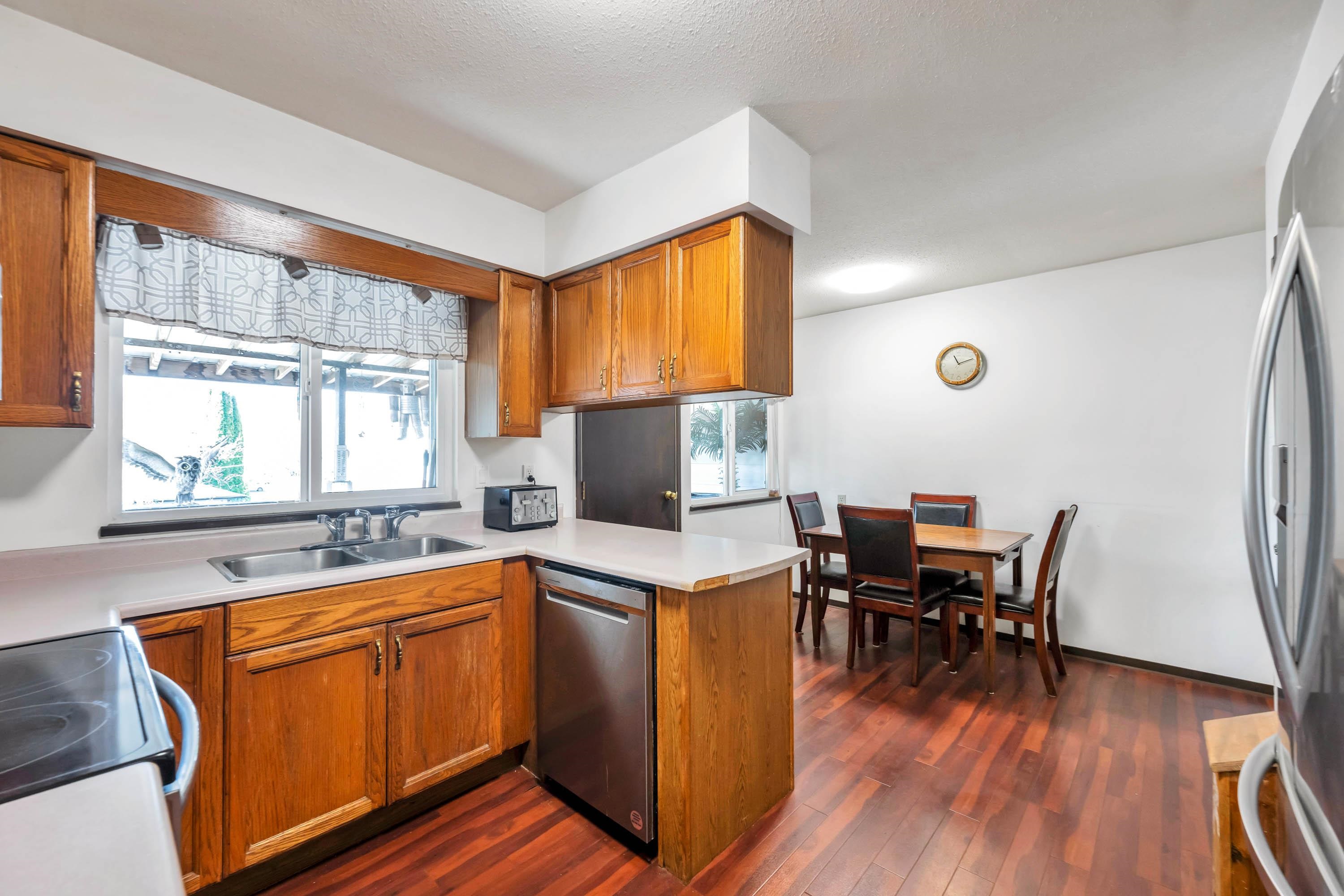Additional image 6 of 5927 184 Street, Surrey, BC, V3S 4N2