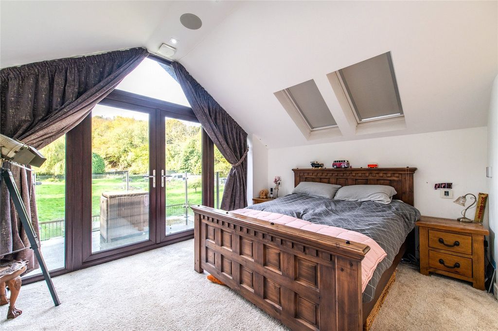 Additional image 11 of 5 bed detached house for saleMaidstone Road, Rochester, Kent ME1