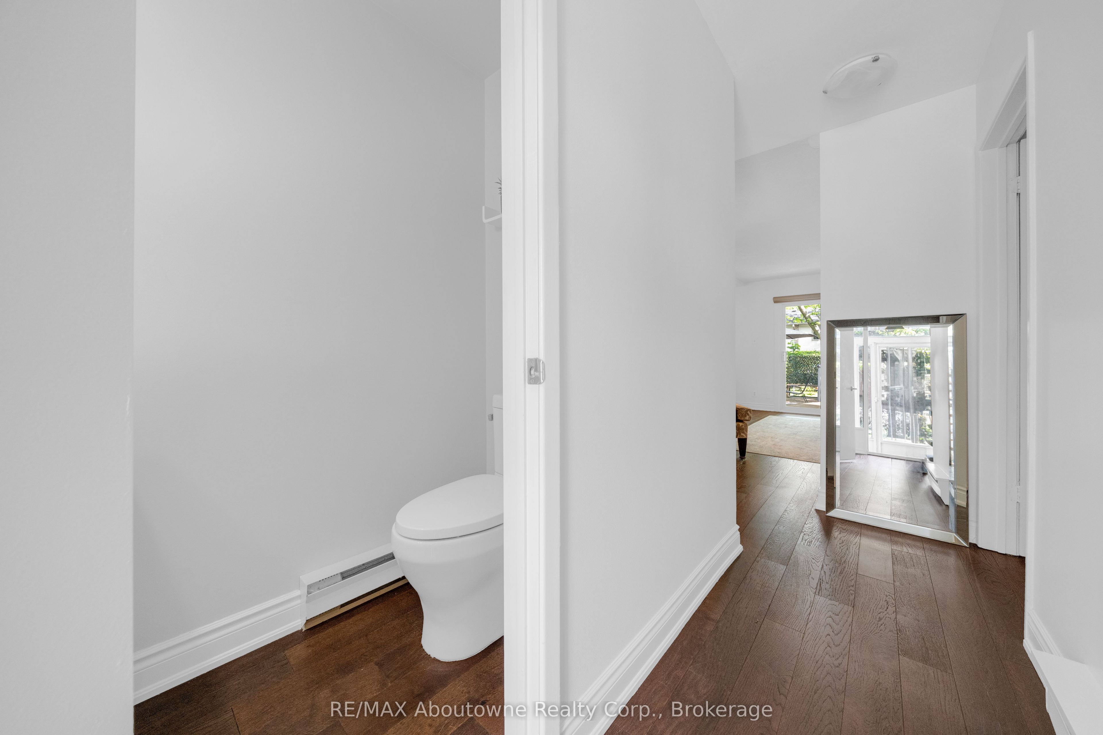 Additional image 6 of 35-1270 Gainsborough Drive, Oakville, ON, M9A 0E1