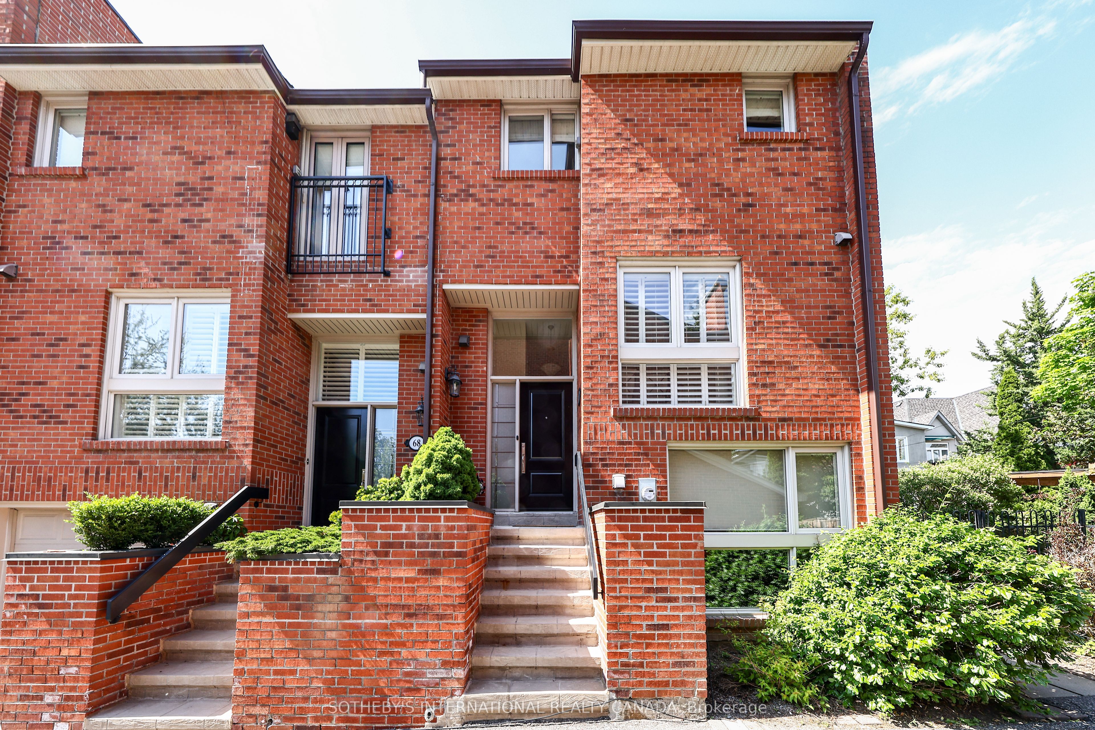 70 Sylvan Valley Way, Toronto, ON, M5M 4M4 photo 2