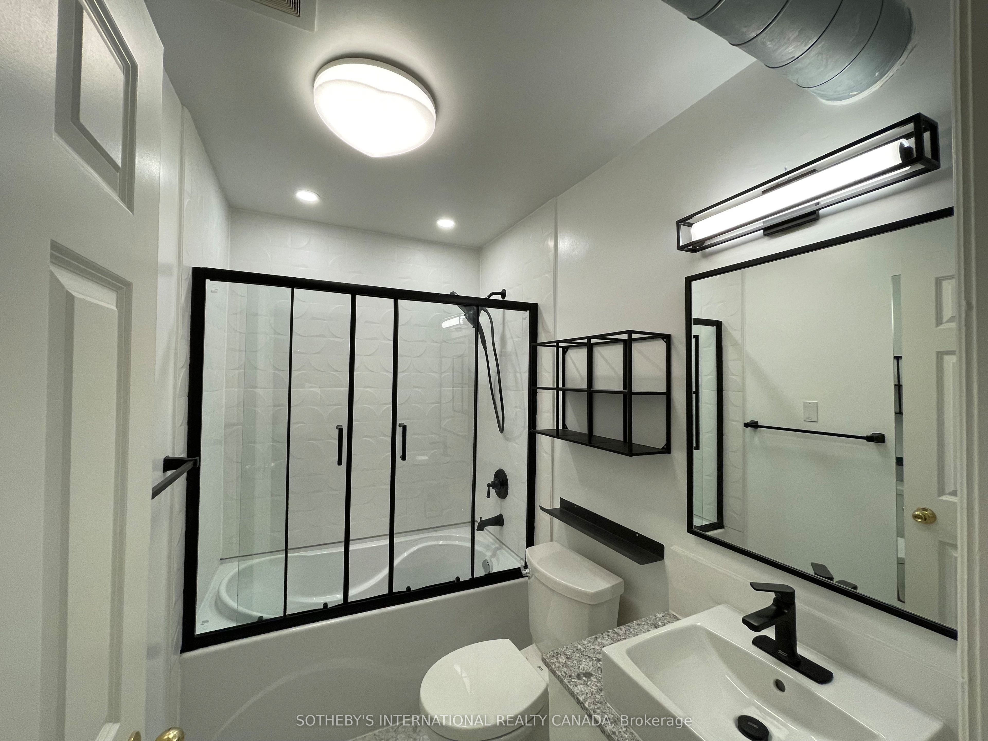 81 Brunswick Avenue, Toronto, ON, M5S 2L8 photo 5