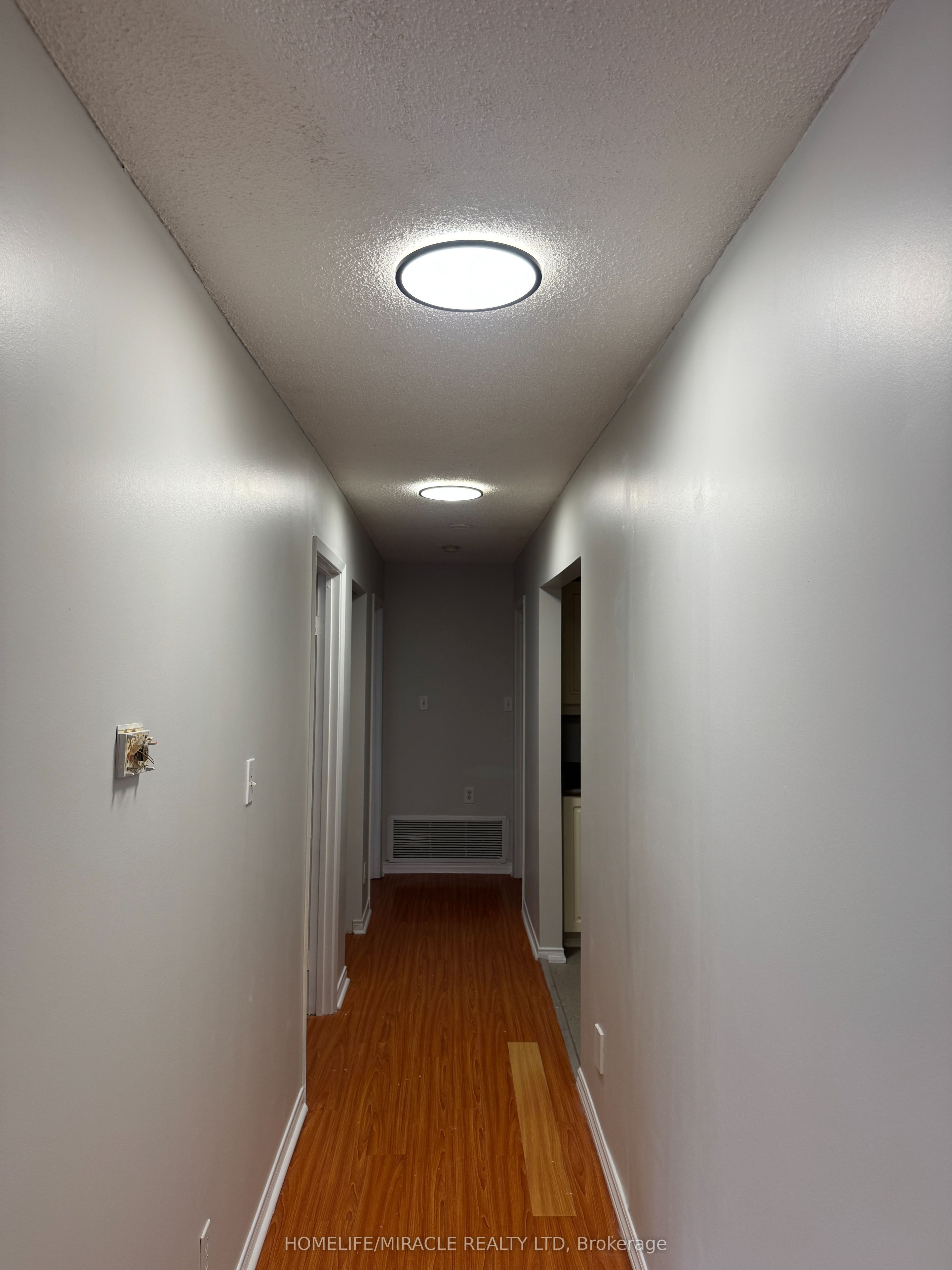 3-565 Kennedy Road, Toronto, ON, M1K 2B2 photo 4