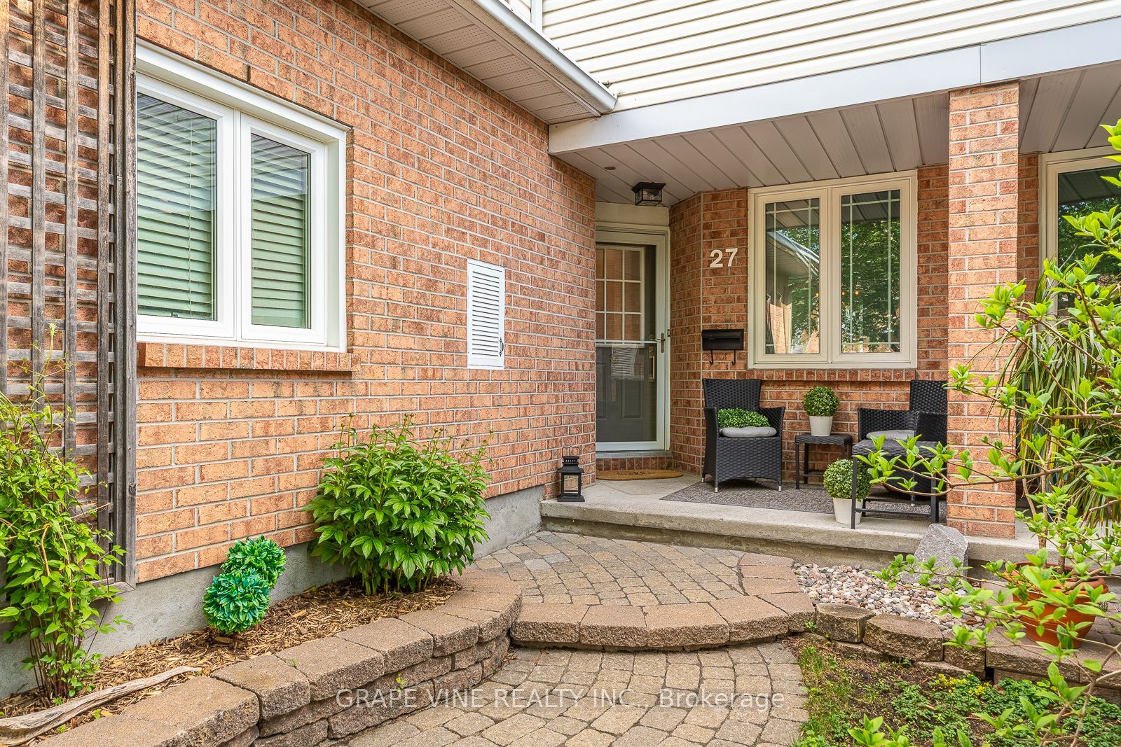 Additional image 3 of 27 Ravenscroft Court, Ottawa, ON, K2S 1R3