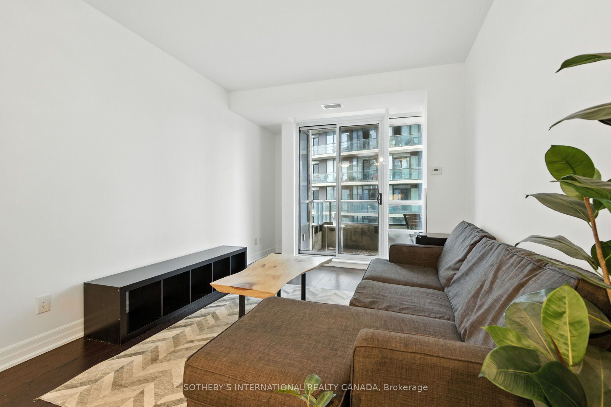 Additional image 5 of 502-500 St Clair Avenue W, Toronto, ON, M6C 1A8