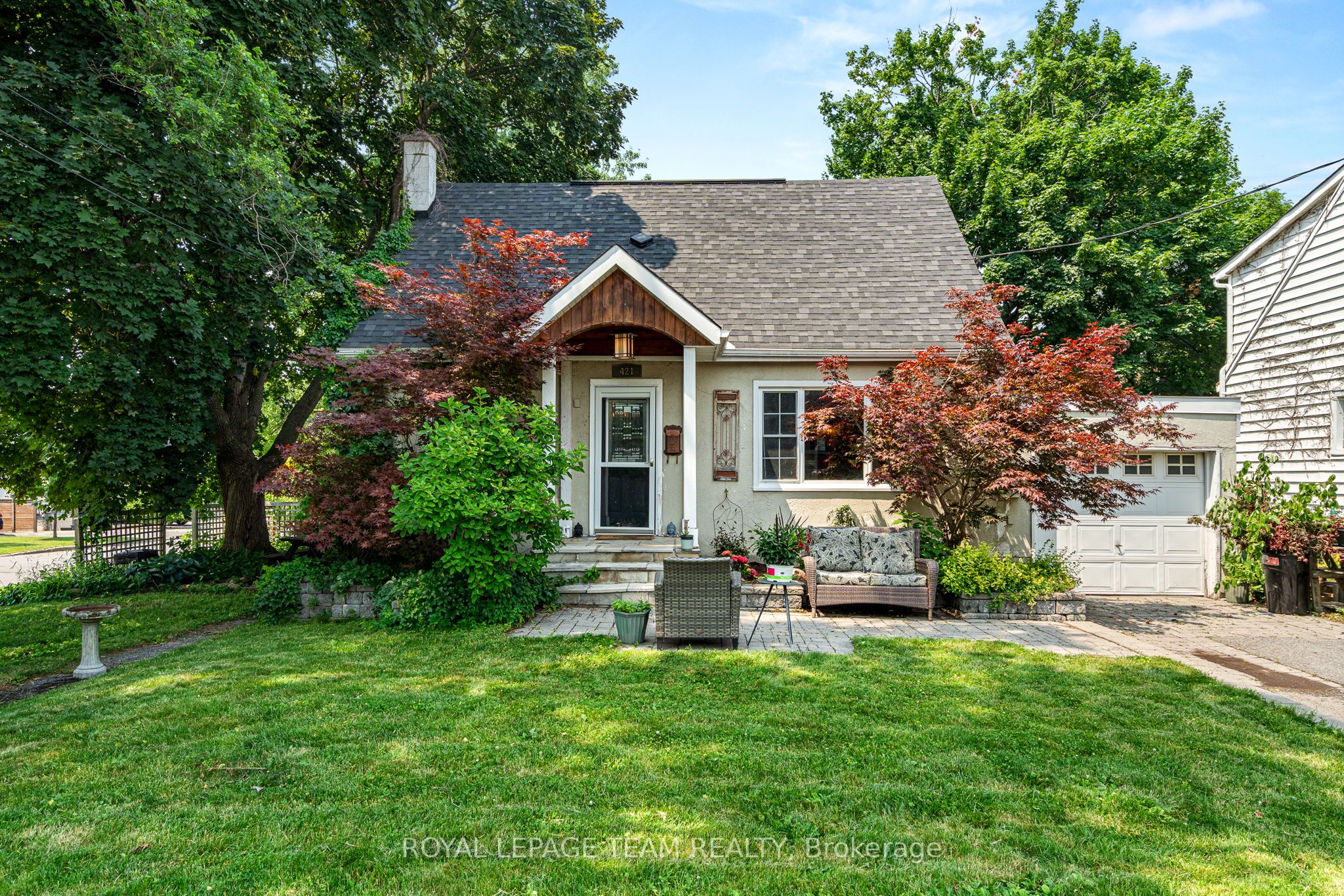 421 Greenwood Avenue, Ottawa, ON, K2A 0X5