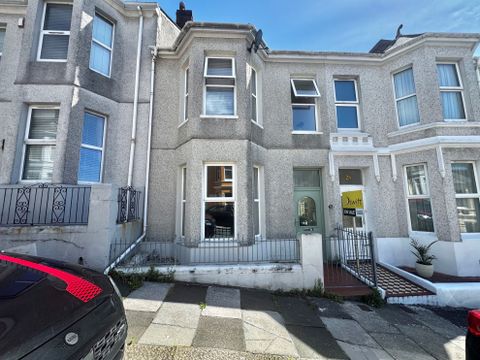 Durham Avenue, St. Judes PL4