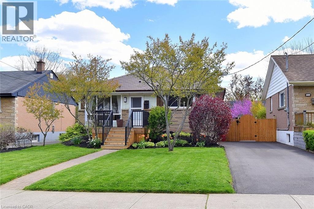9 Marion Crescent, Dundas, ON, L9H1H9 photo 3