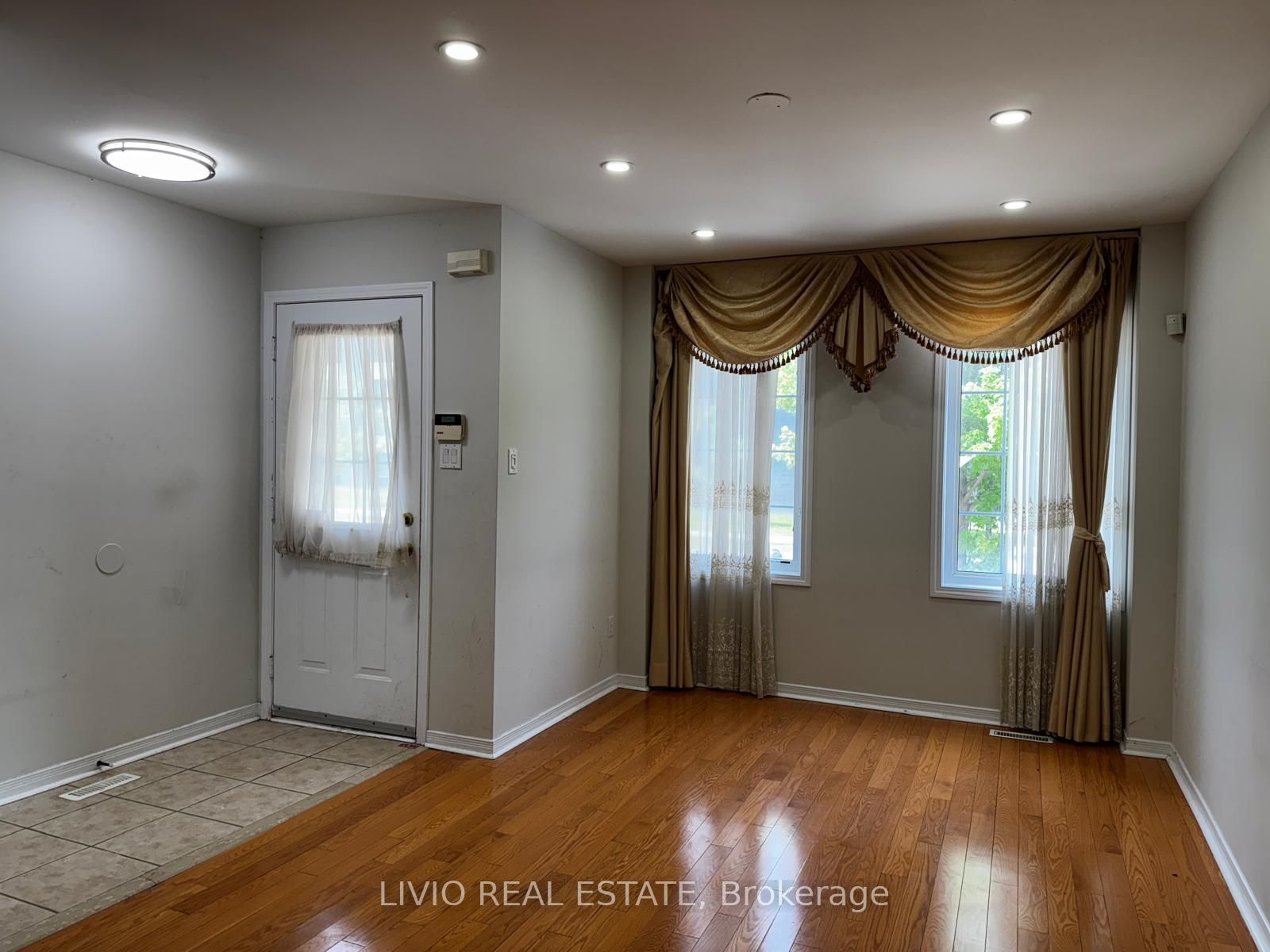 11A Seasons Drive, Toronto, ON, M1X 1X4 photo 4