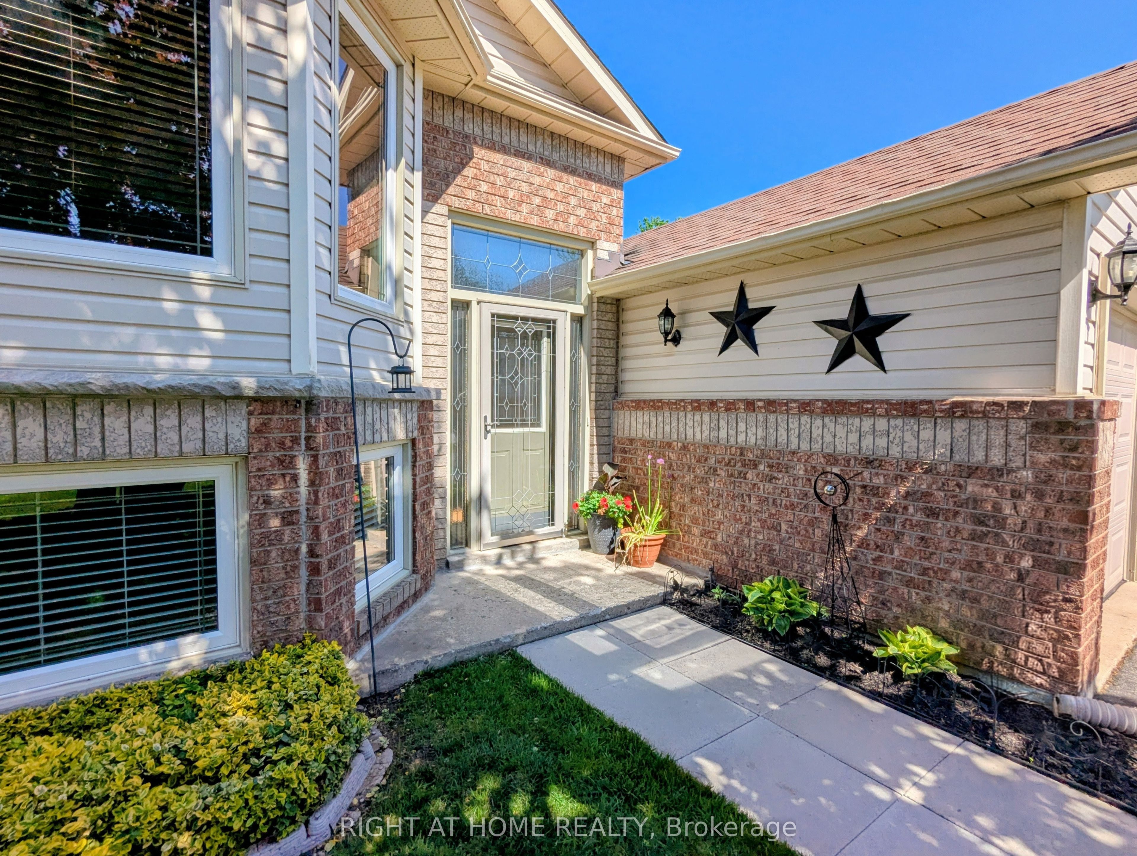 Additional image 4 of 22 Donald Crescent, Wasaga Beach, ON, L9Z 1E1