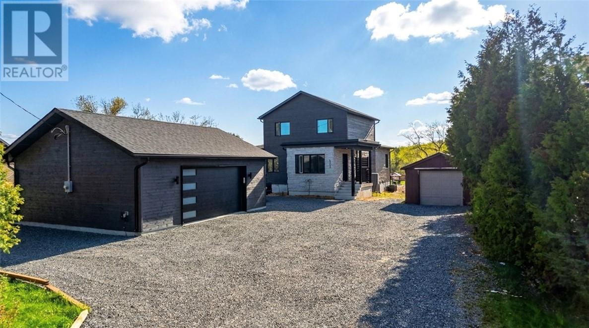 2303 Treeview Road, Sudbury, ON, P3E5C7 photo 3