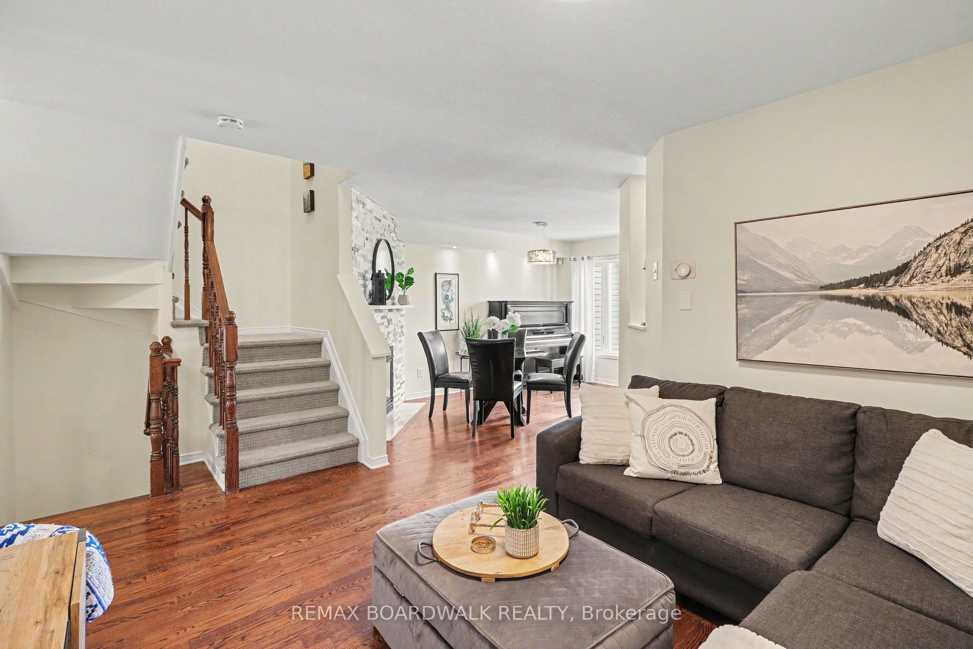 Additional image 5 of 350 Rolling Meadow Crescent, Ottawa, ON, K1W 0A7