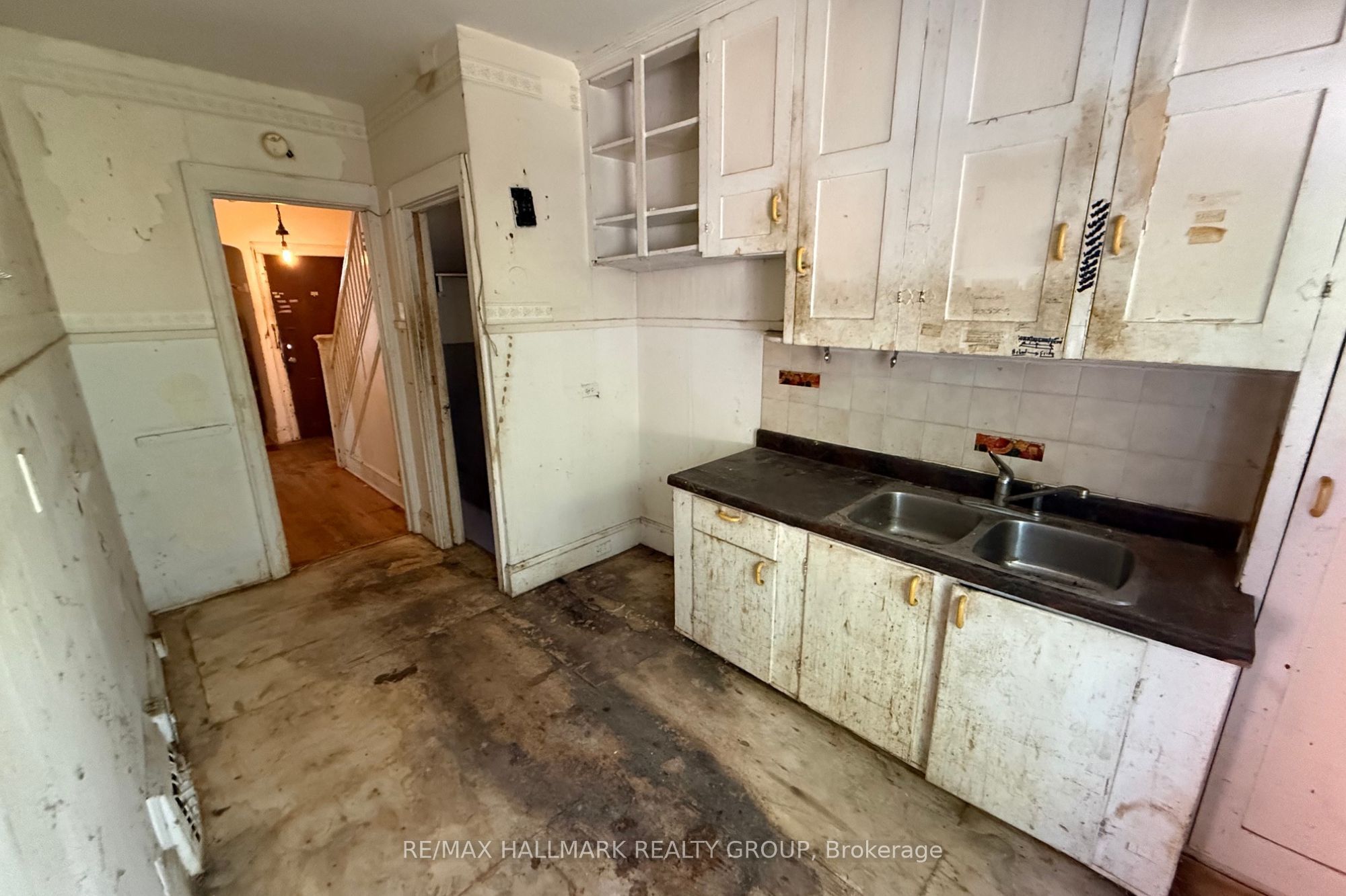 Additional image 5 of 142 Clarendon Avenue, Ottawa, ON, K1Y 0R5