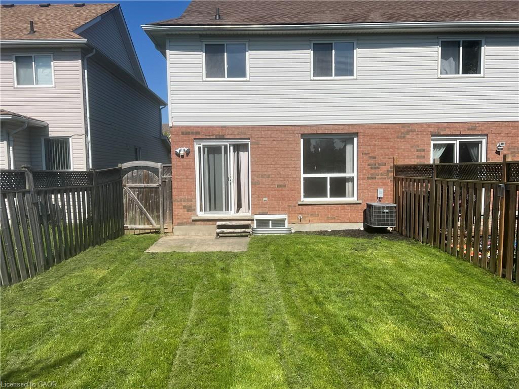 Additional image 2 of 16 King William Court, Cambridge, ON, N3C 4J2