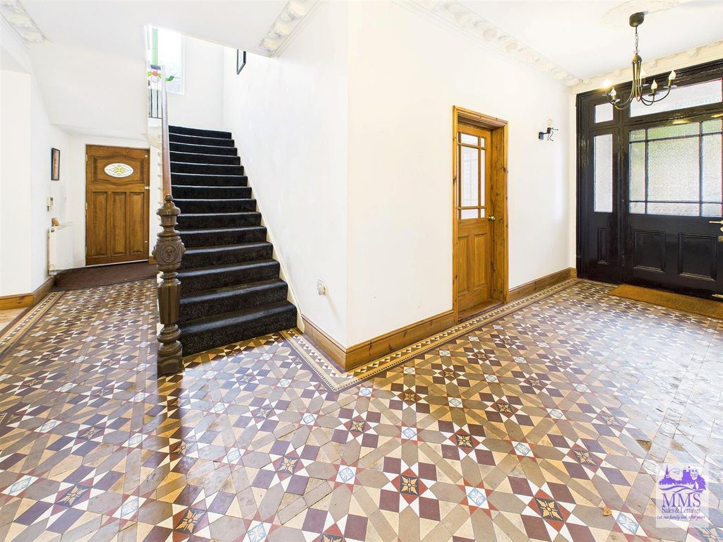 Additional image 2 of 6 bed detached house for saleLondon Road, Strood, Rochester ME2