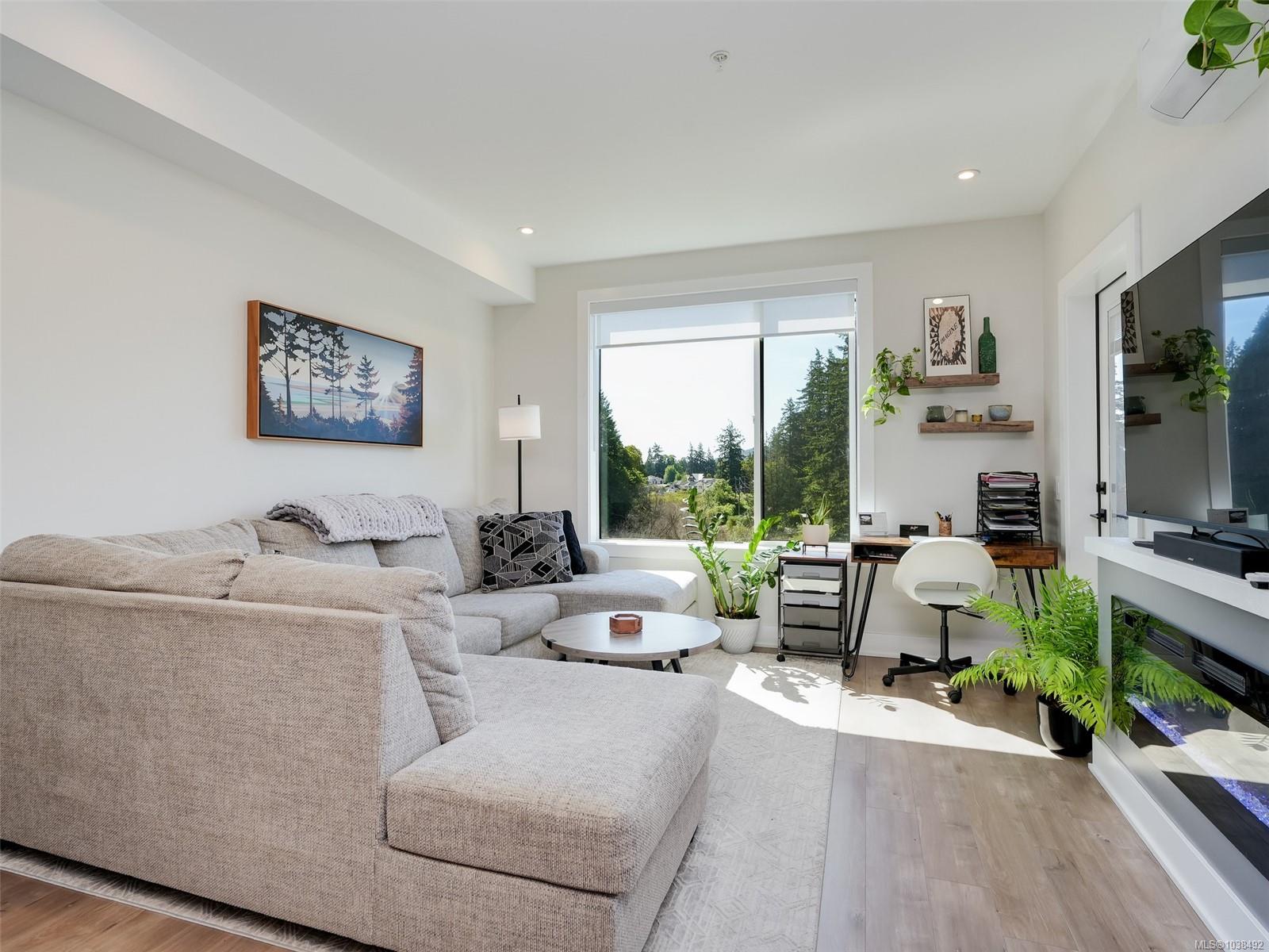 Additional image 3 of #403-1361 Goldstream Avenue, Langford, BC, V9B 6H6