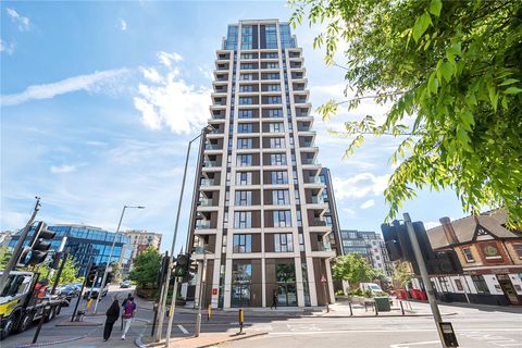Kings Road, Reading, Berkshire RG1