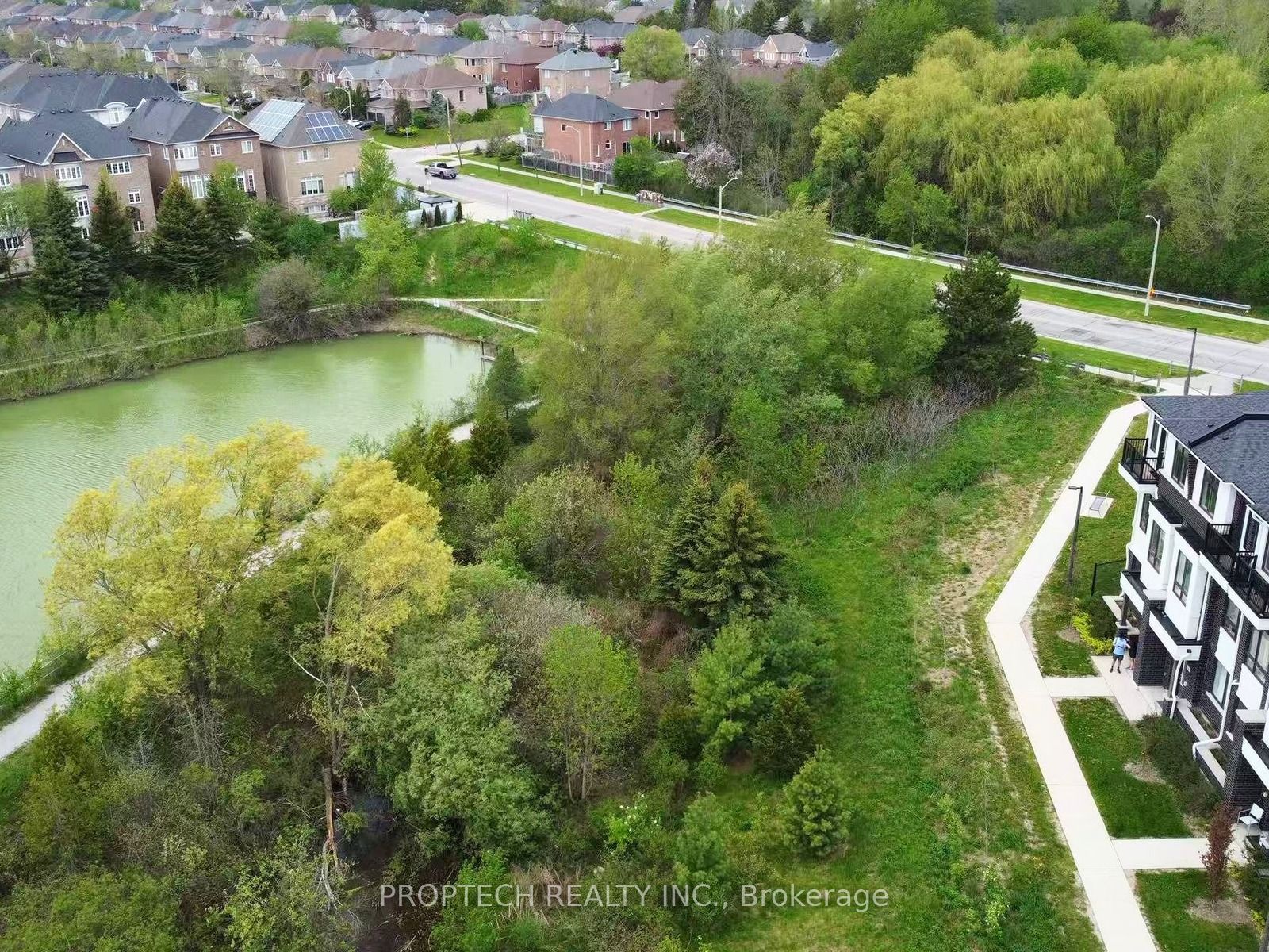 6 Nine Mile Lane, Richmond Hill, ON, L4C 5S6 photo 3