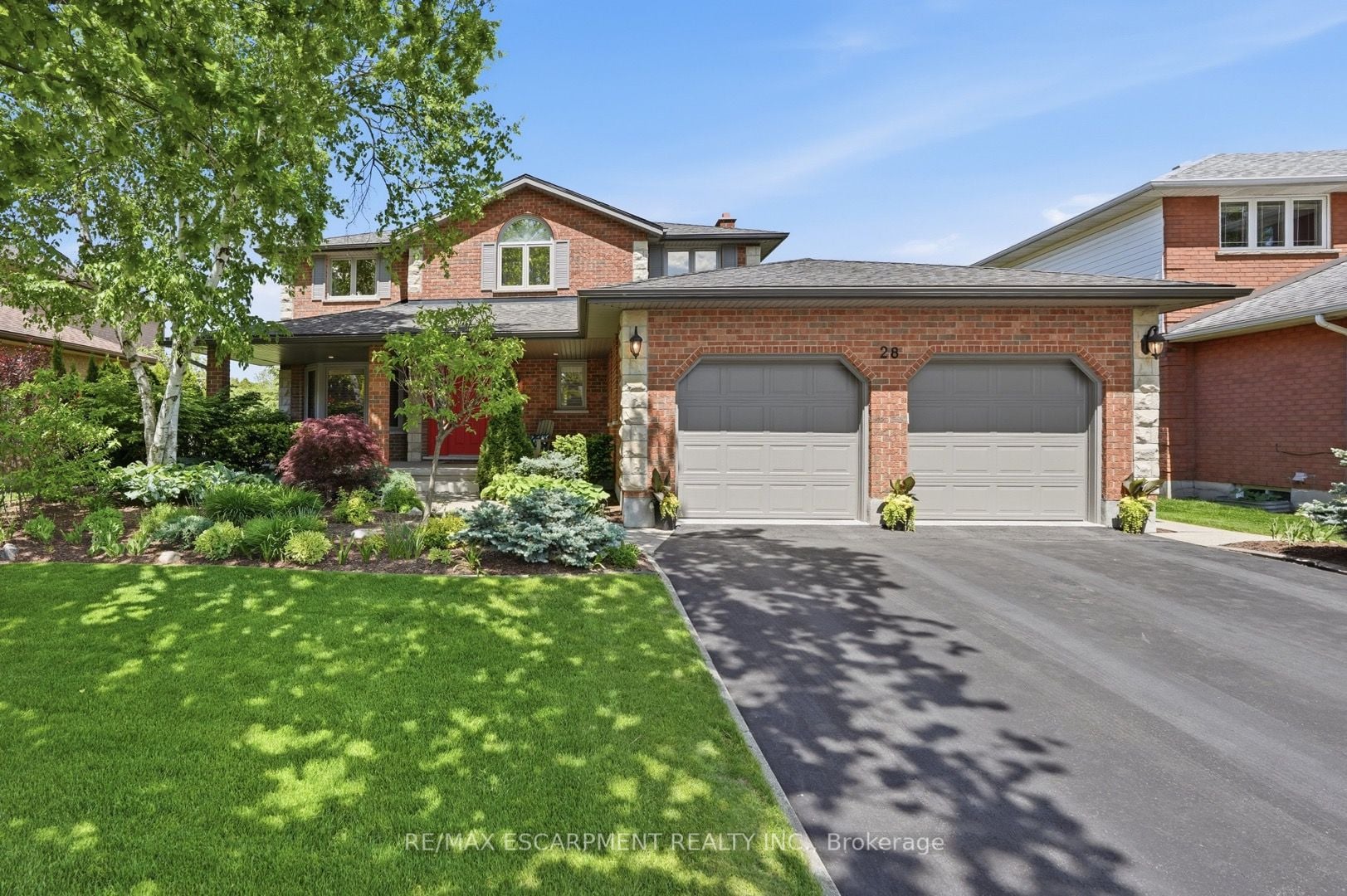 28 Bathgate Drive, Guelph, ON, N1L 1A8