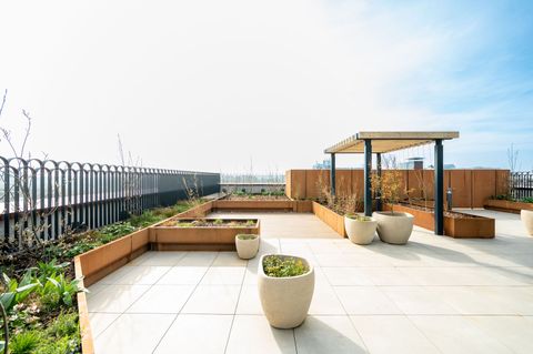 The Rex, Kingston, Kingston Upon Thames KT1, Studio to rent