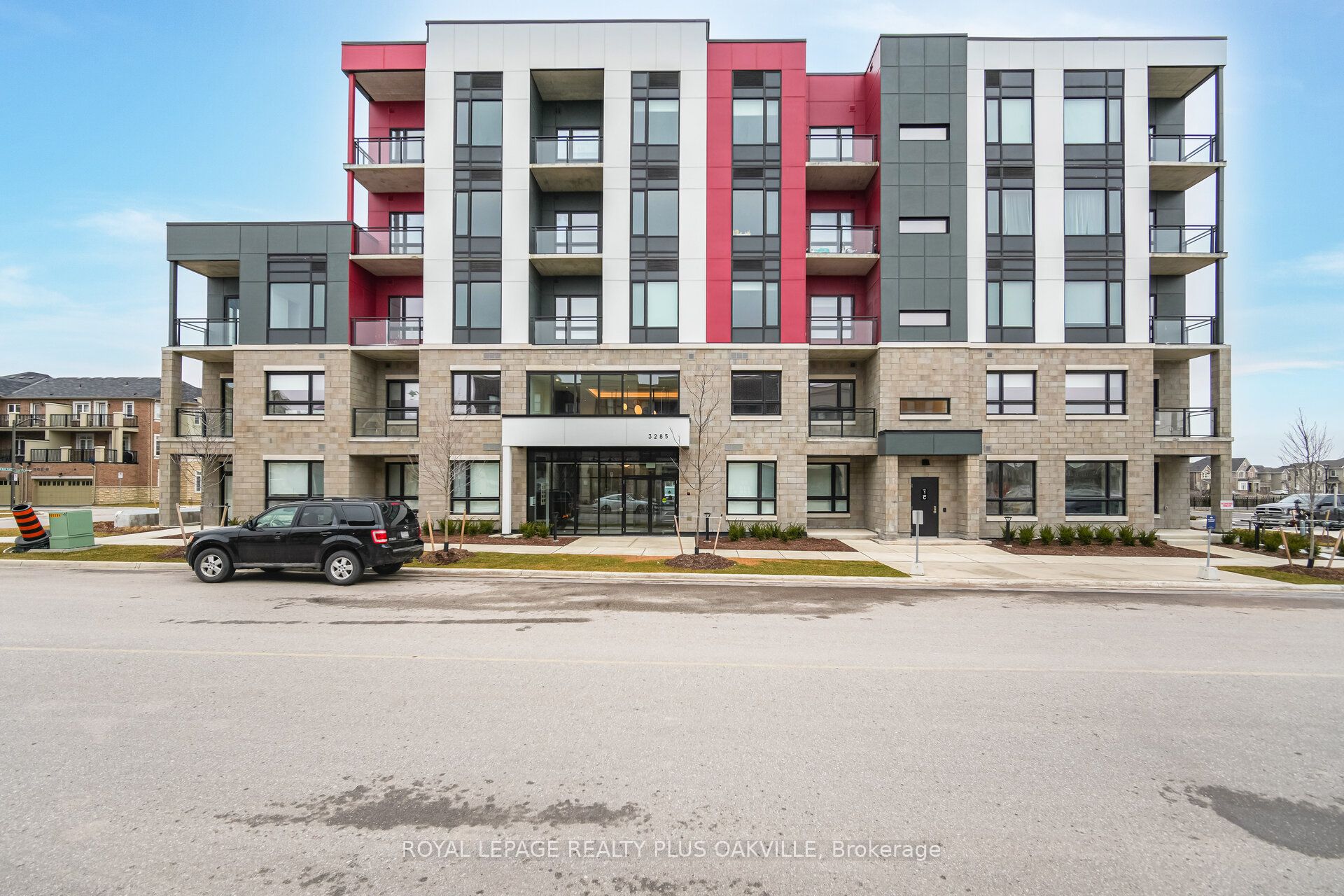 407-3285 Carding Mill Trail, Oakville, ON, L6M 1S1