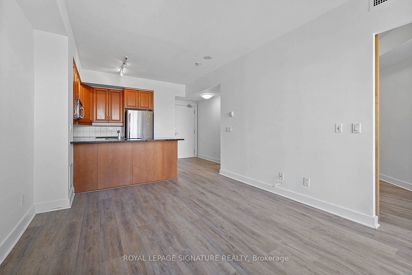 1417-438 King Street W, Toronto, ON, M5V 3T9