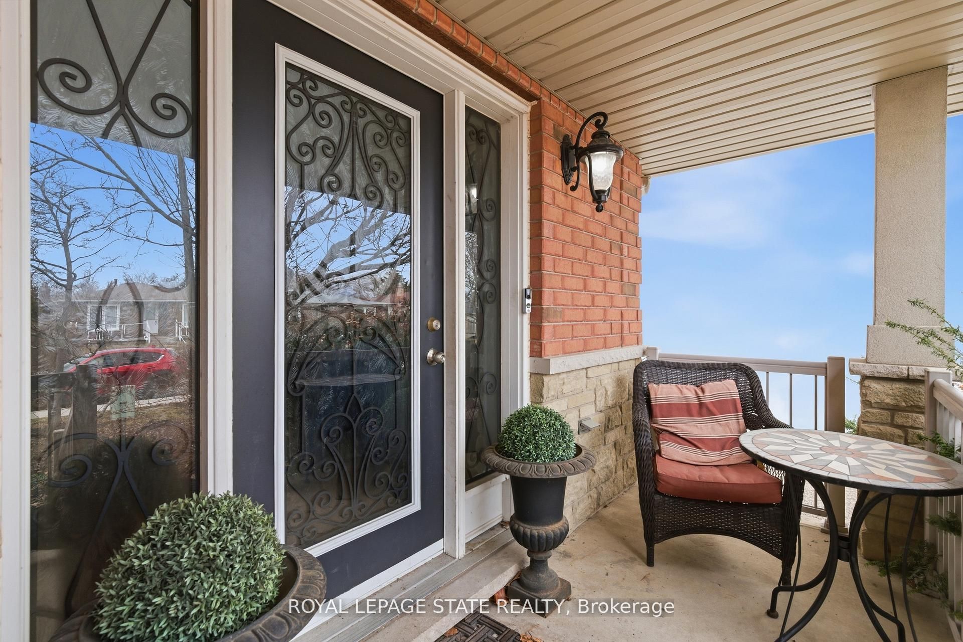 84 Duncairn Crescent, Hamilton, ON, L9C 6G1 photo 5
