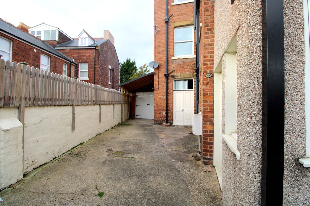 Additional image 25 of 5 bed town house for sale52 Brighton Road, Rhyl LL18