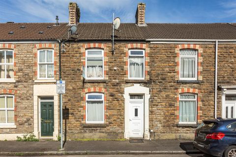 Bath Road, Morriston, Swansea SA6
