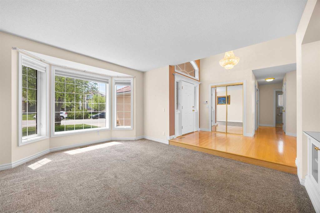 191 Hamptons Terrace NW, Calgary, AB, T3A 5S3 photo 3