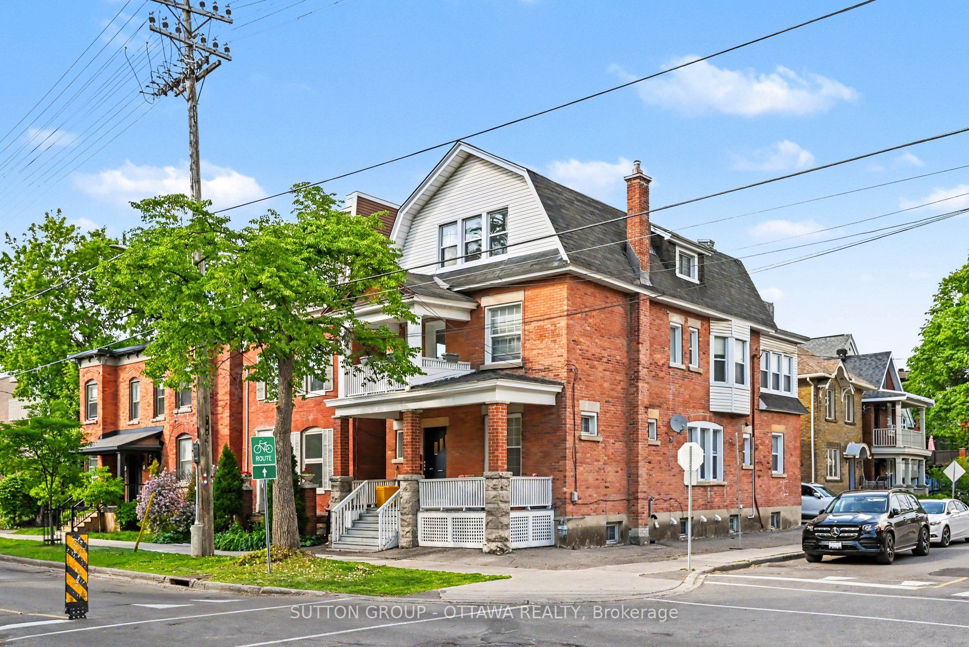 3-121 Cartier Street, Ottawa, ON, K2P 1K4