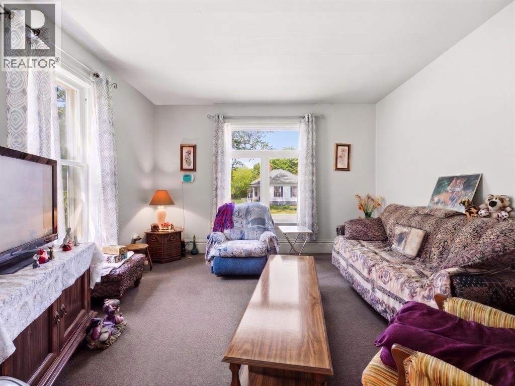 Additional image 4 of 394 Palmerston Street South, Sarnia, ON, N7T3P2