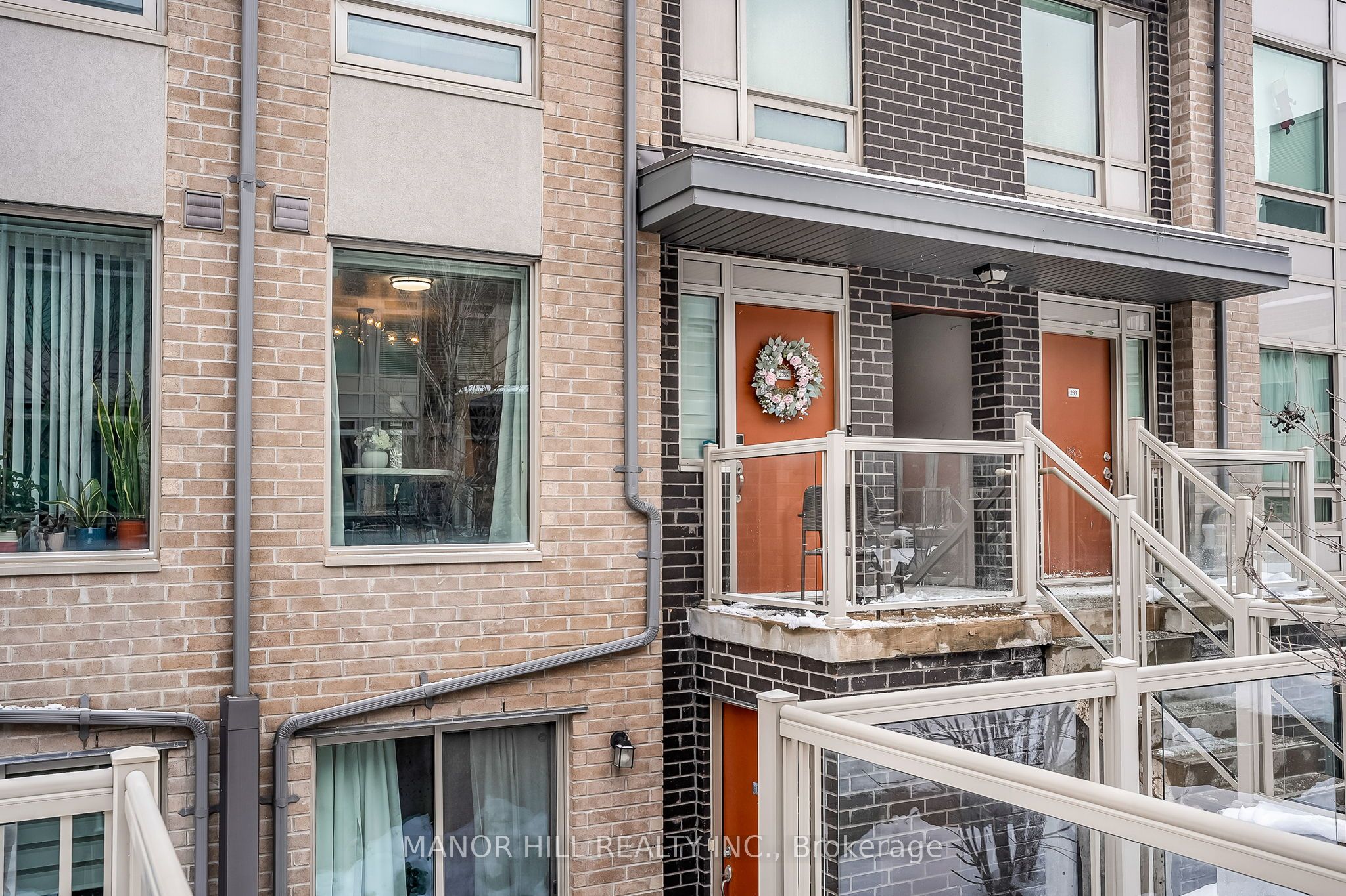 228-7 Applewood Lane, Toronto, ON, M9C 0C1