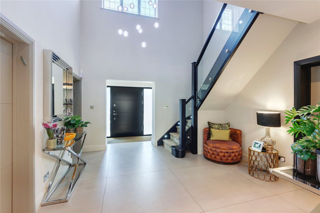 Additional image 16 of 6 bed detached house for saleThe Grove, Radlett, Hertfordshire WD7
